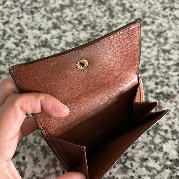 Louis Vuitton Wallet - Picture 7 of 7